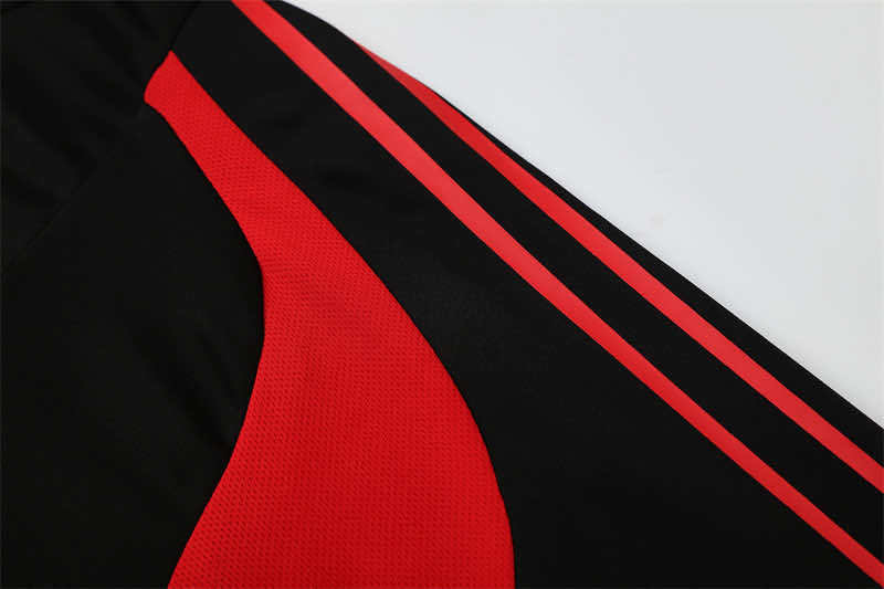 0405 season A.C. Milan black Half pull training suit