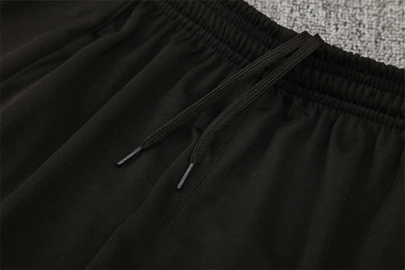 2526 season Liverpool Half zip training suit set