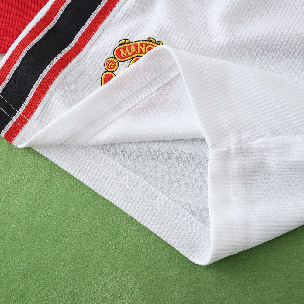 1998 Manchester United F.C. home retro Kids kit