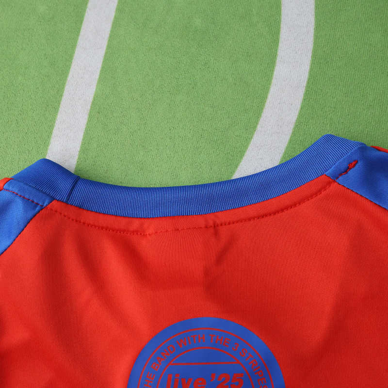 2526 season oasis Red T-shirt