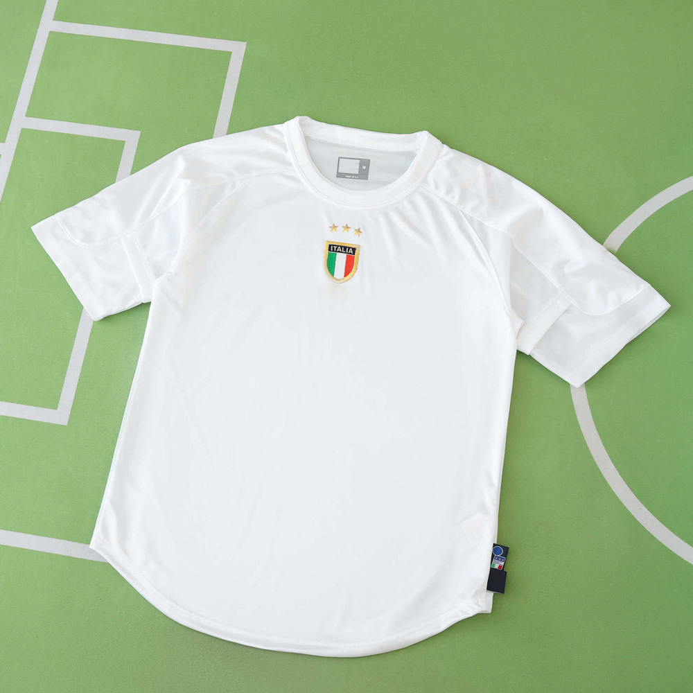 2004 season Italy away Fan version