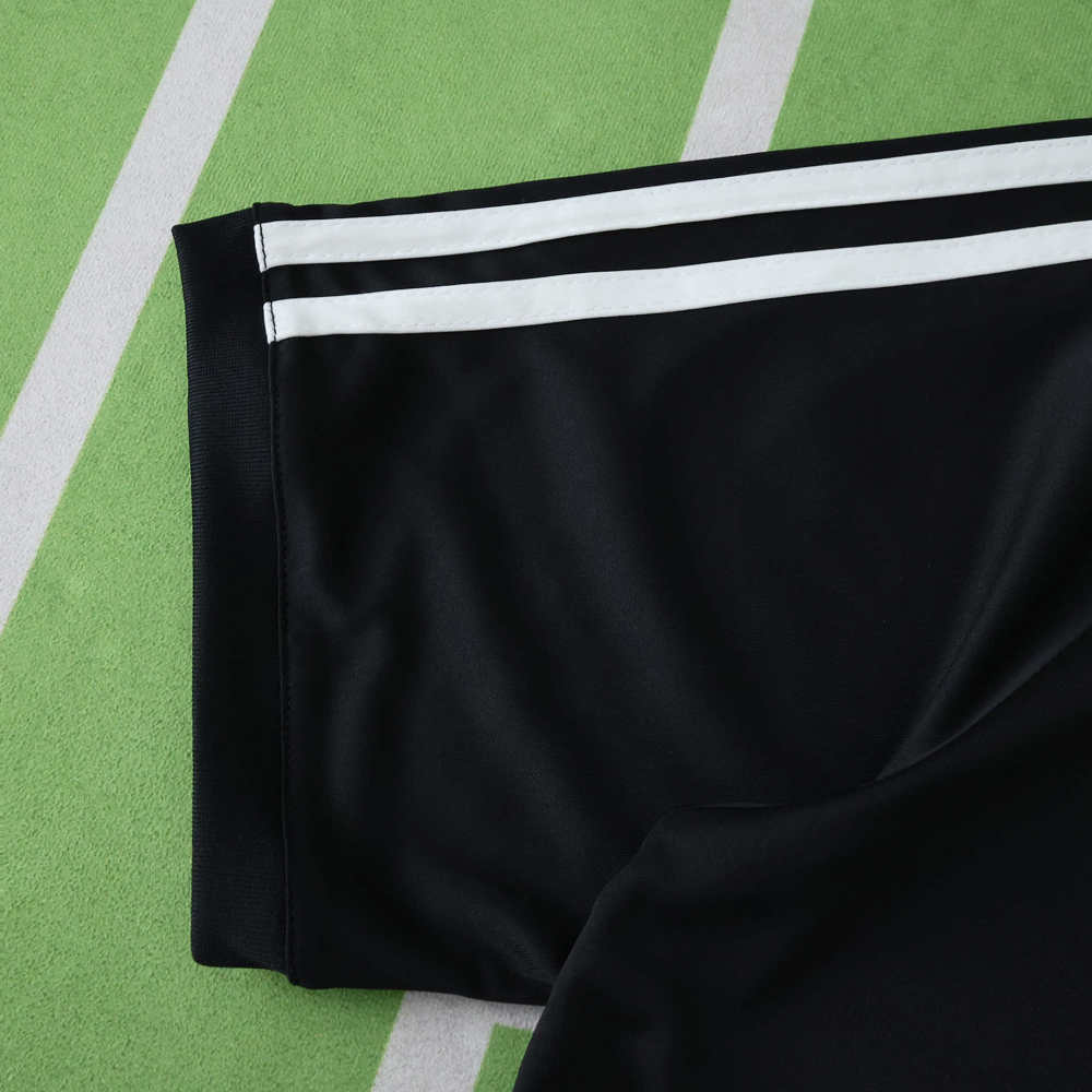 2526 season oasis black T-shirt