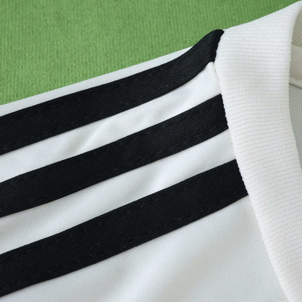 2526 season oasis white T-shirt