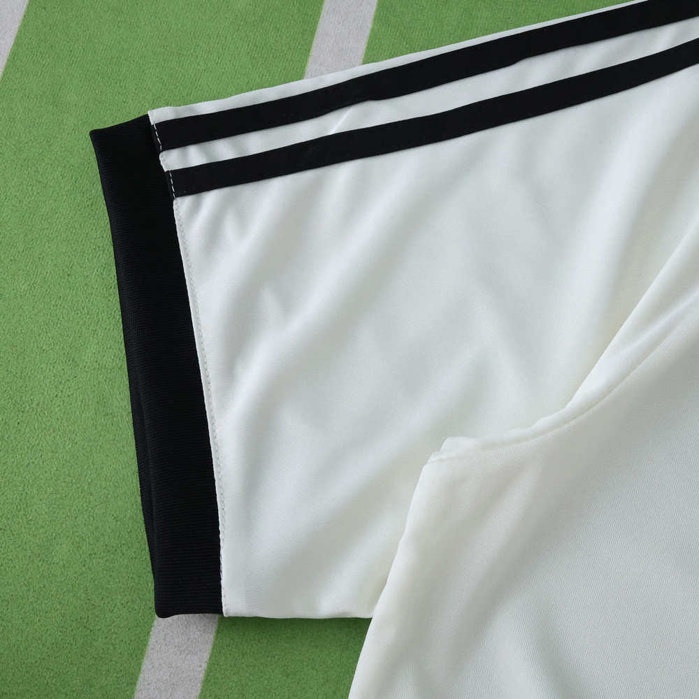 2526 season oasis white T-shirt