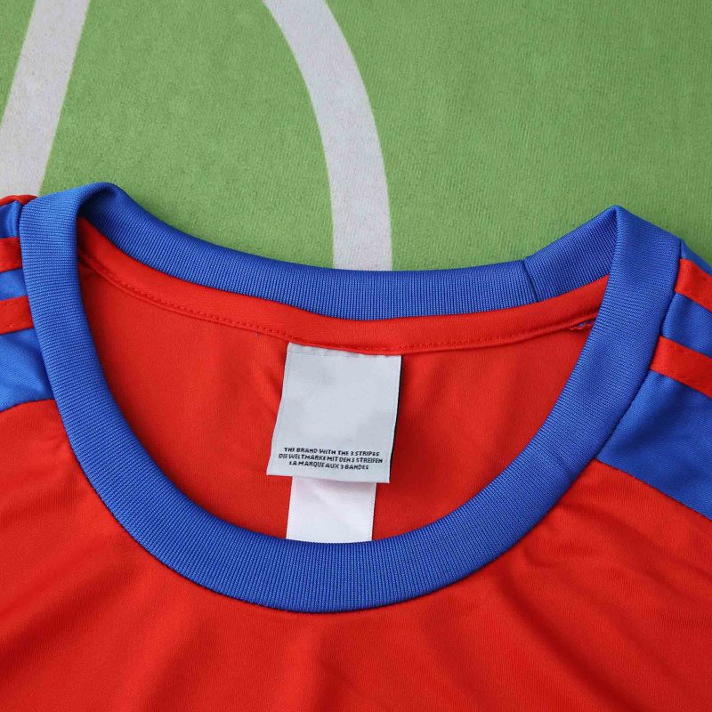 2526 season oasis Red T-shirt
