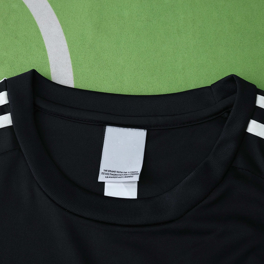 2526 season oasis black T-shirt