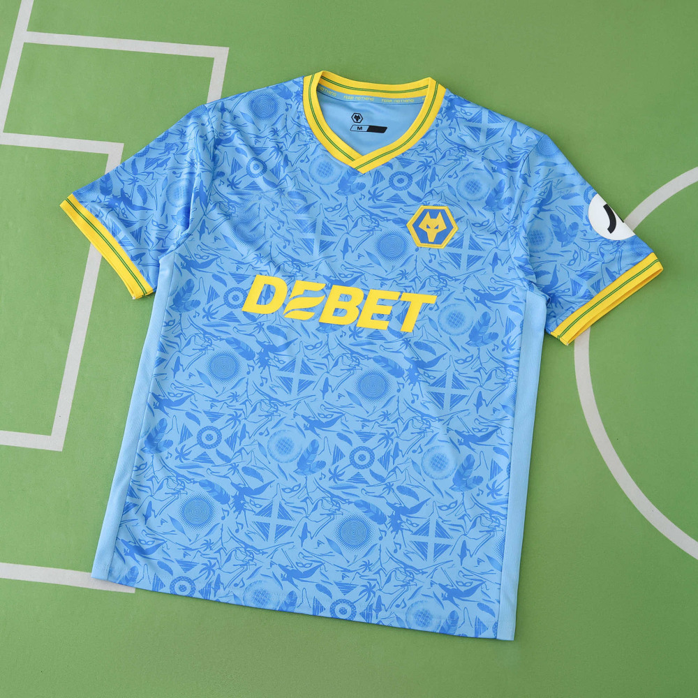 2526 season  Wolverhampton Wanderers F.C. third Fan version