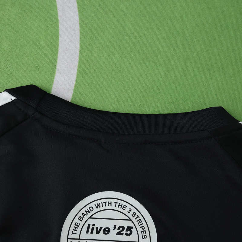 2526 season oasis black T-shirt