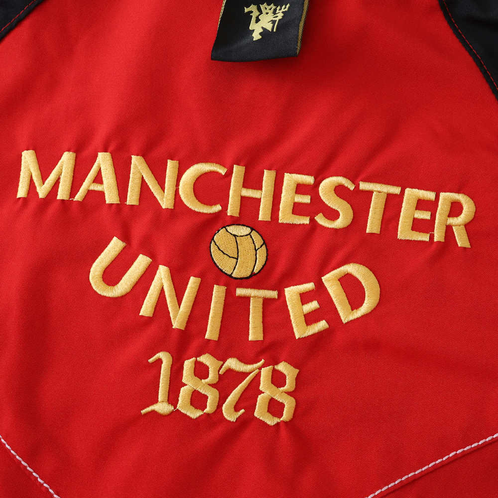 2526 season Manchester United F.C. windbreaker
