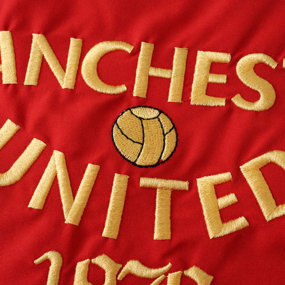 2526 season Manchester United F.C. windbreaker