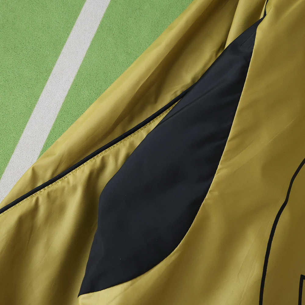 2526 season FC Wear on both sides windbreaker