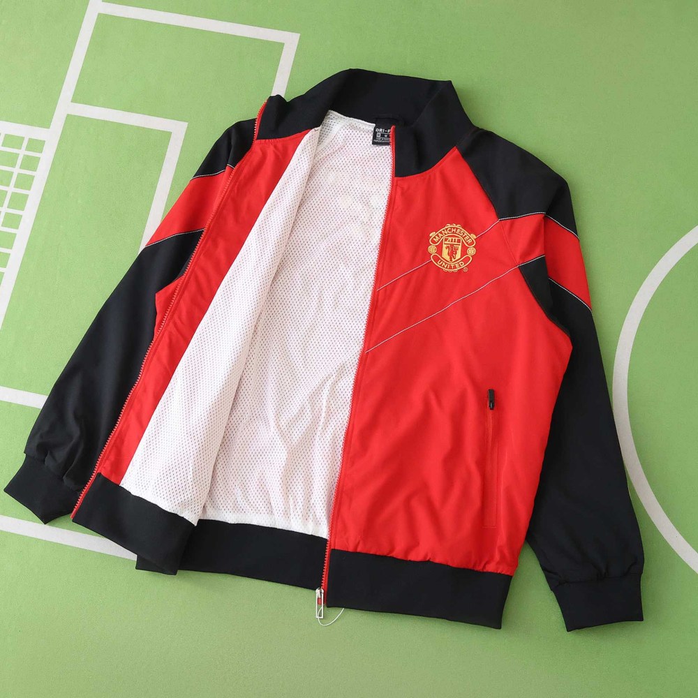 2526 season Manchester United F.C. windbreaker