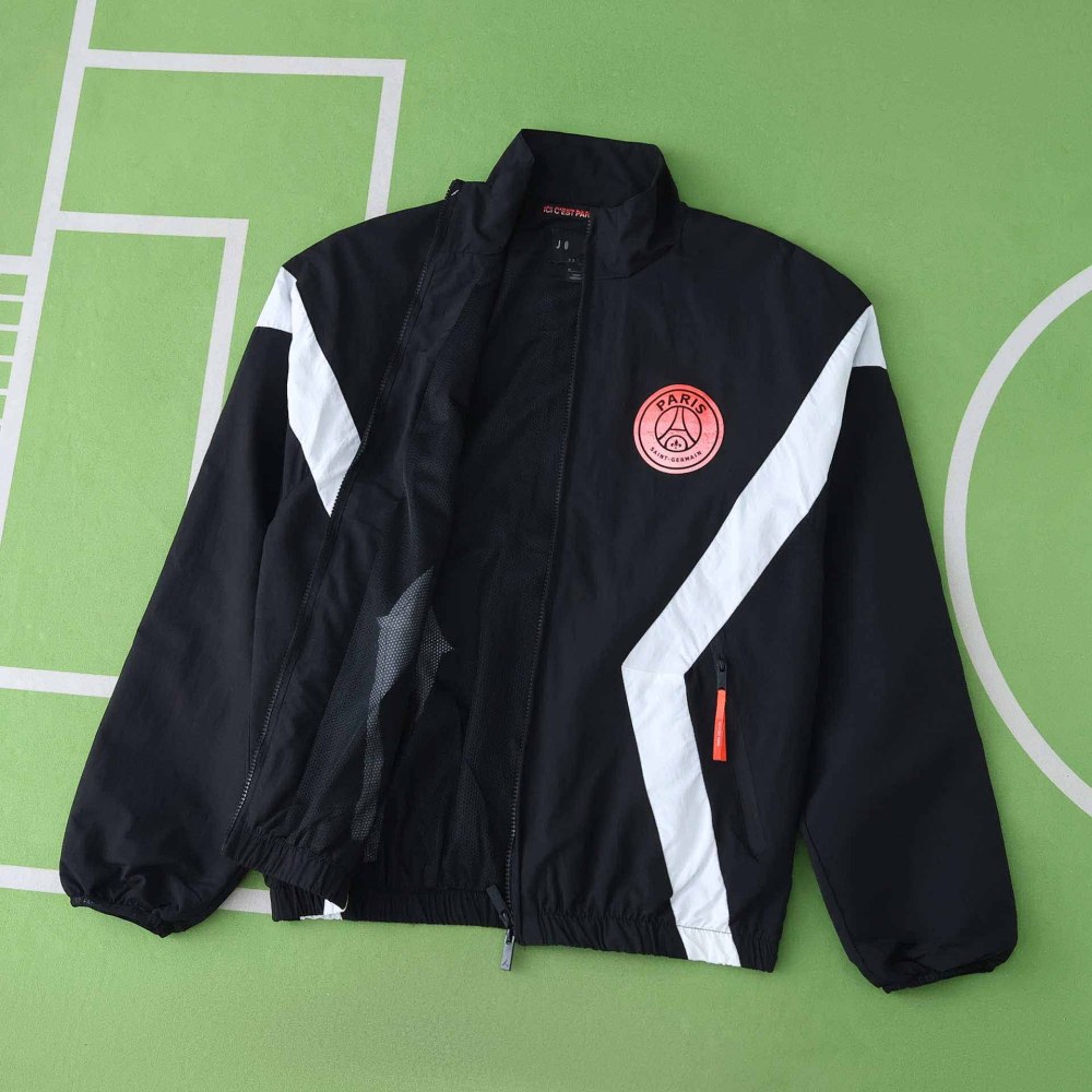 2526 season Paris Saint-Germain F.C. windbreaker
