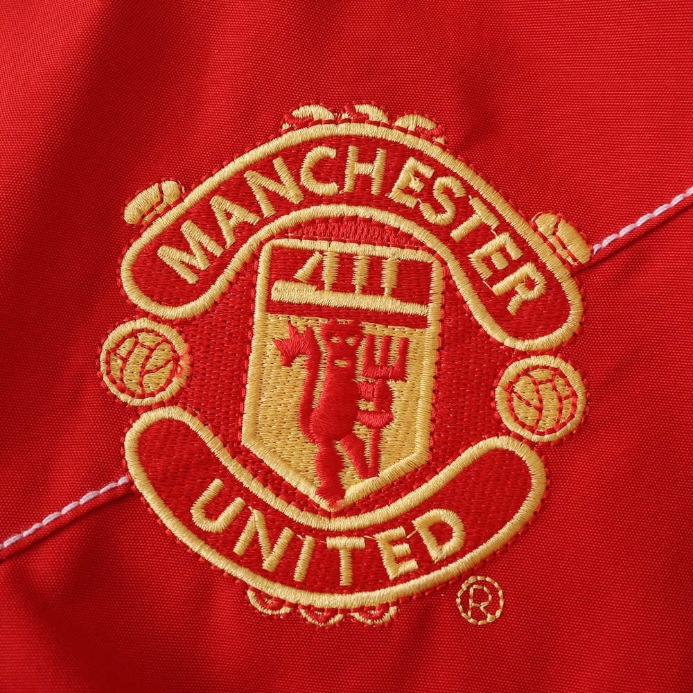 2526 season Manchester United F.C. windbreaker
