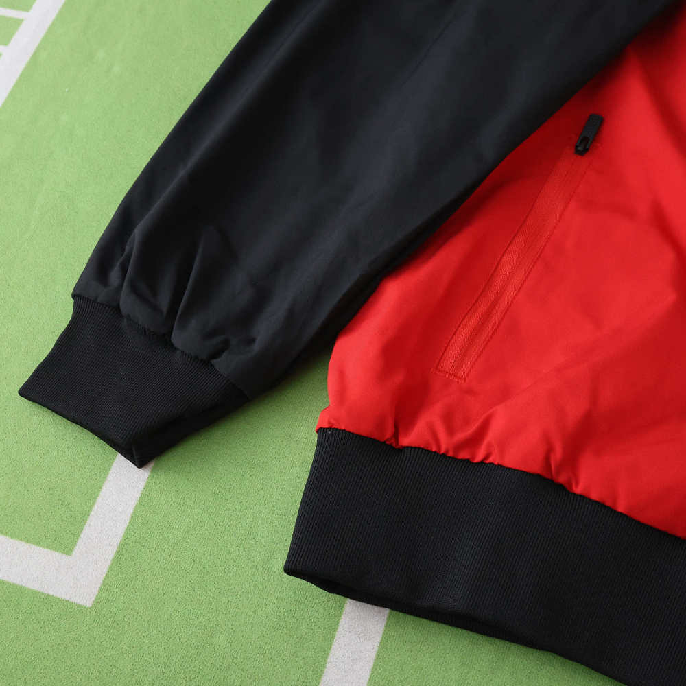 2526 season Manchester United F.C. windbreaker