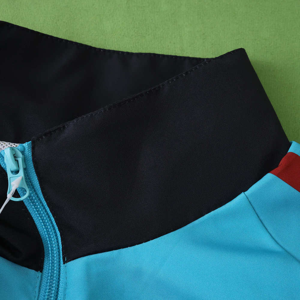 2526 season FC Barcelona / Barça windbreaker