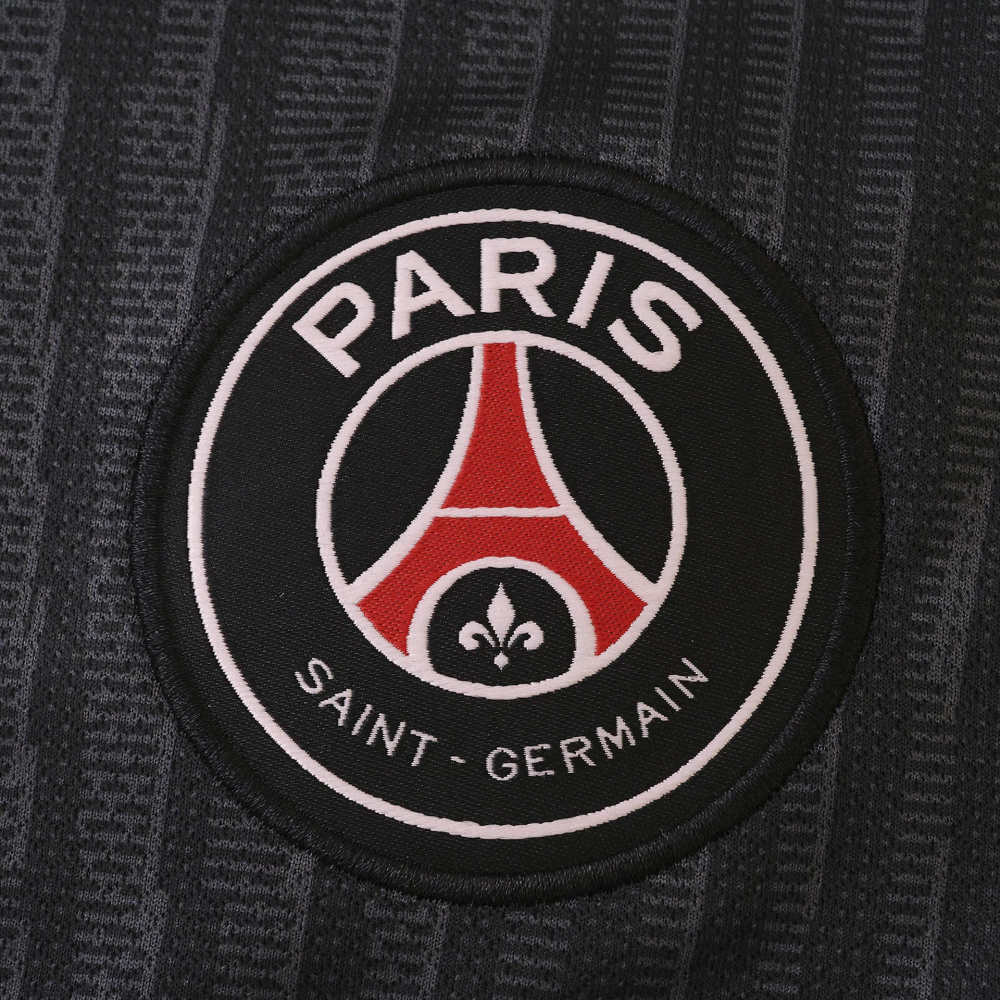 2526 season Paris Saint-Germain F.C. fourth Fan version