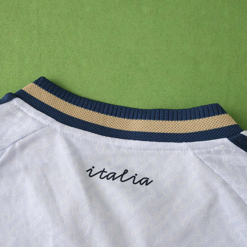 2026 FIFA World Cup Italy away player version