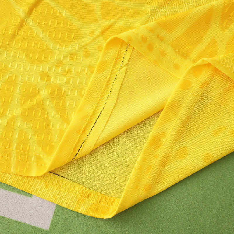 2026 FIFA World Cup Colombia home Long sleeved Player version