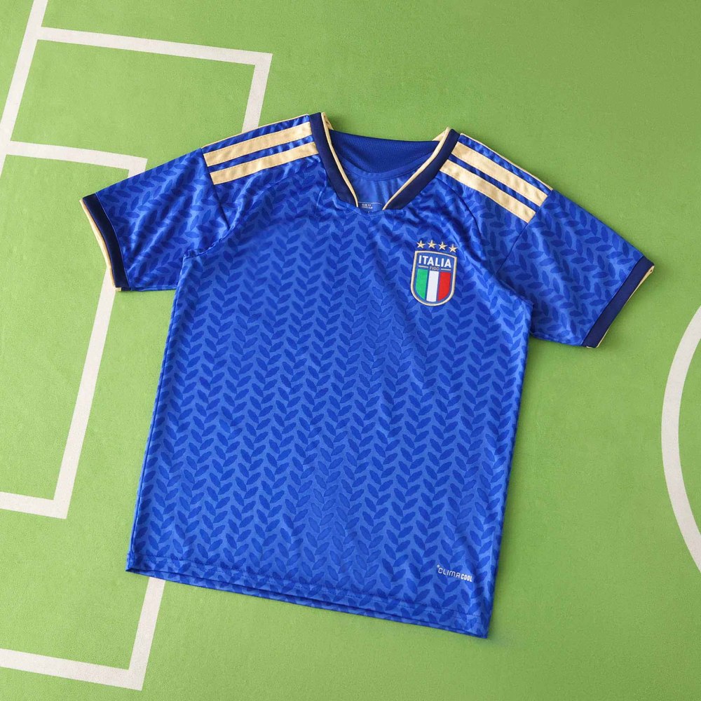 2026 FIFA World Cup Italy home Kids kit