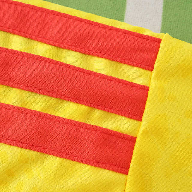 2026 FIFA World Cup Colombia home Kids kit