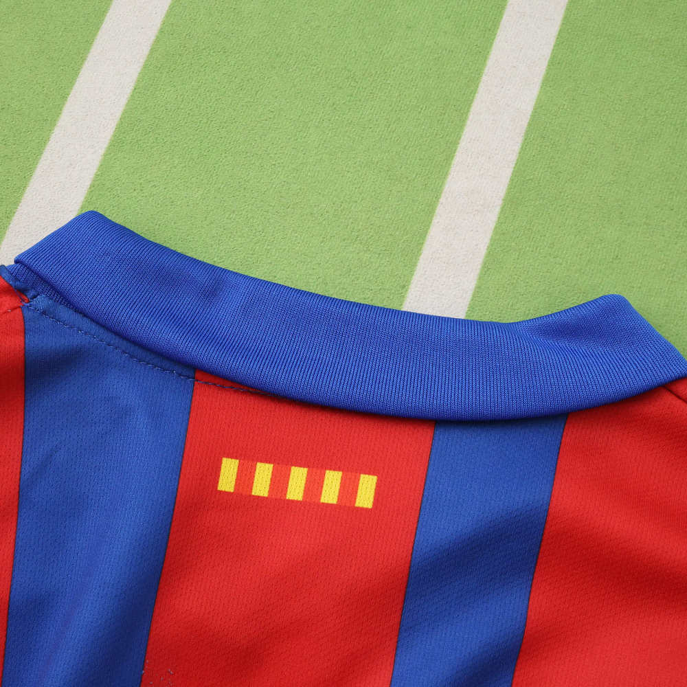 2526 season FC Barcelona / Barça fourth Kids kit