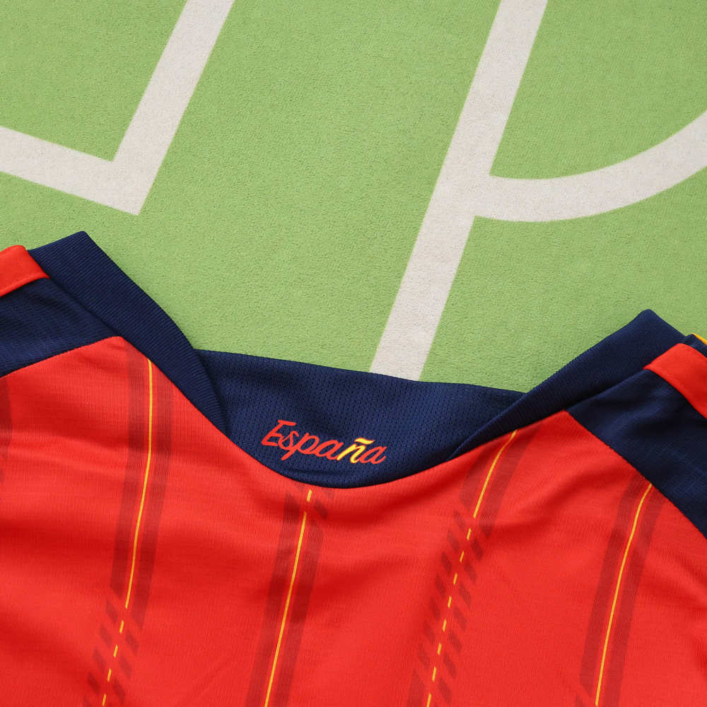 2026 FIFA World Cup Spain home Long sleeved Fan version