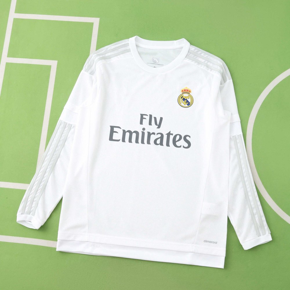 1516 season Real Madrid CF home Long sleeved retro Fan version