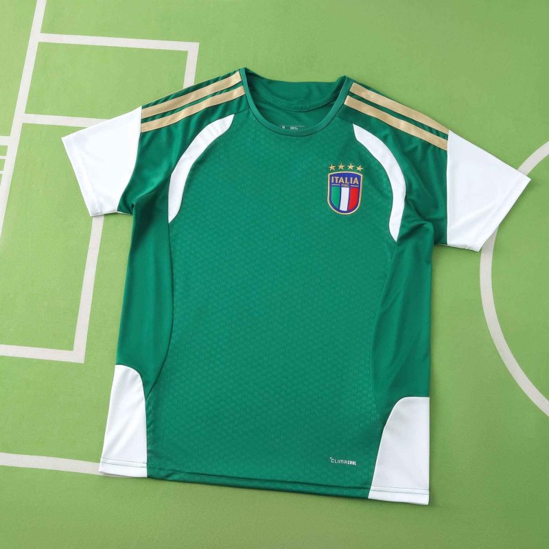2026 FIFA World Cup Italy training suit Fan version