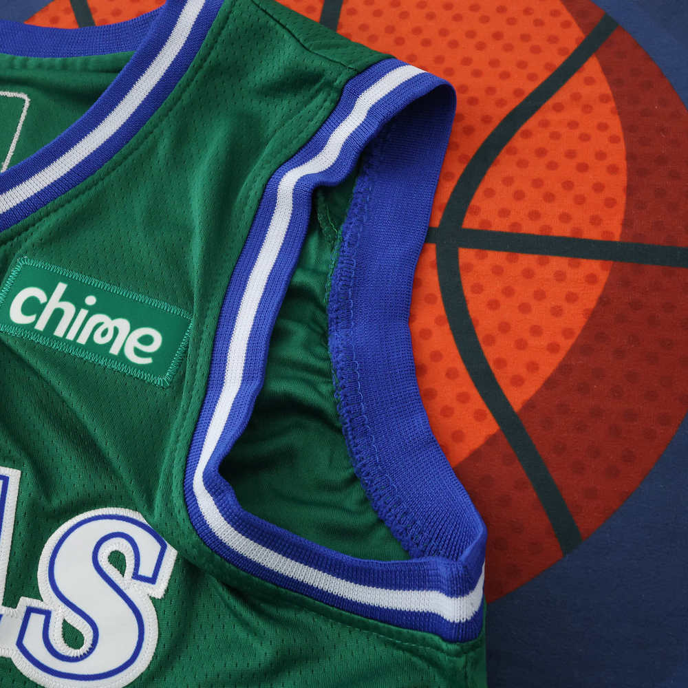 2025-26 NBA Dallas Mavericks green 11#IRVTING