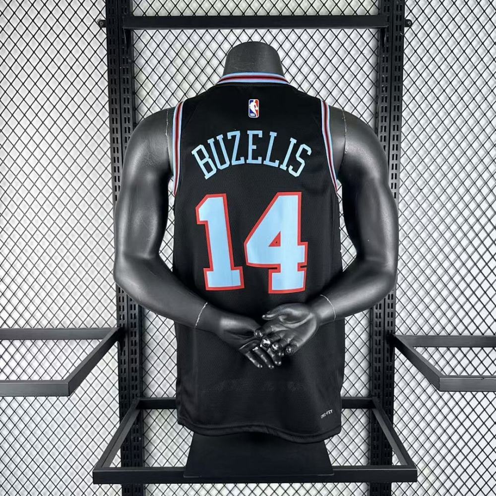 25-26 NBA Chicago Bulls City version 14-BUZELIS