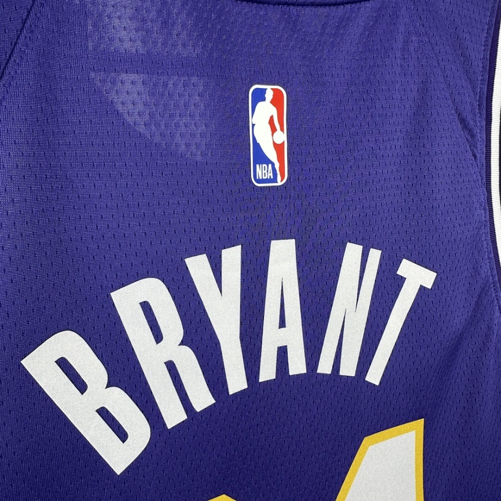 25-26 NBA L.A. Lakers limit Flying Man 24-BRYANT
