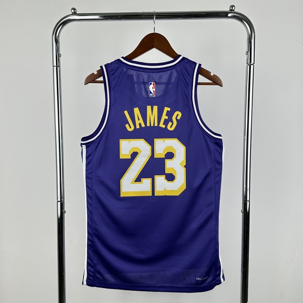 25-26 NBA L.A. Lakers limit Flying Man 23-JAMES