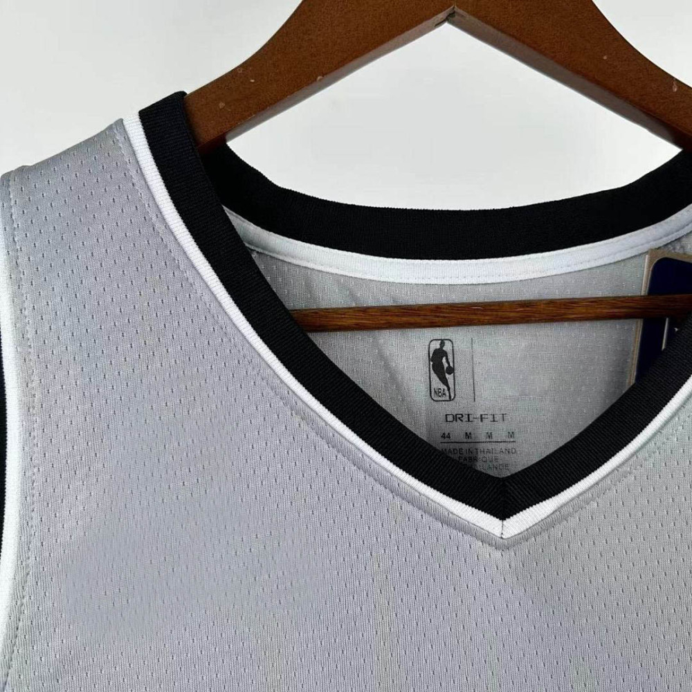 25-26 NBA San Antonio Spurs limit 1-WEMBANYAMA