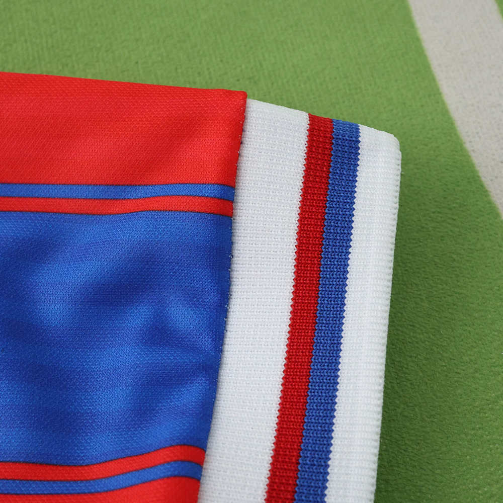 2526 season Crystal Palace F.C. Retro commemorative edition Fan version