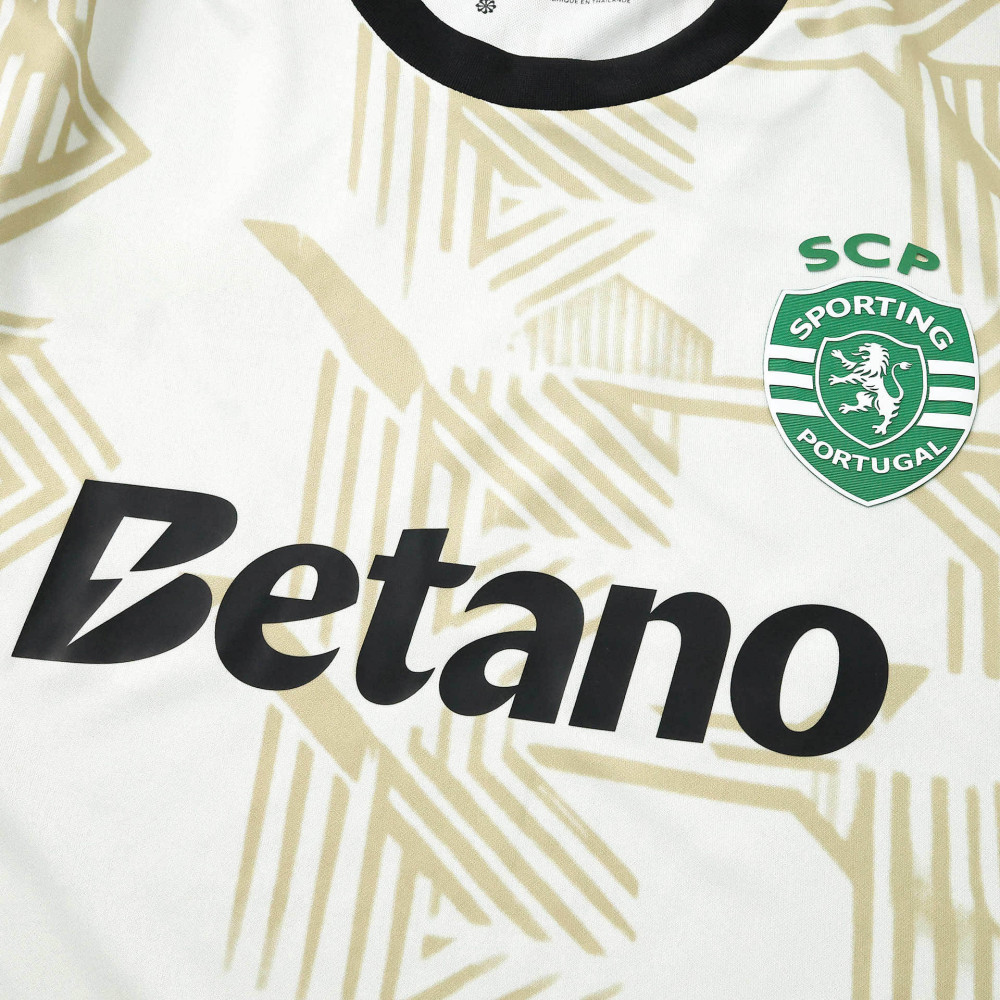 2526 season Sporting CP Apricot Training shirt Fan version