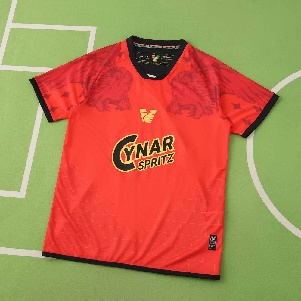 2526 season Venezia F.C. fifth Player version