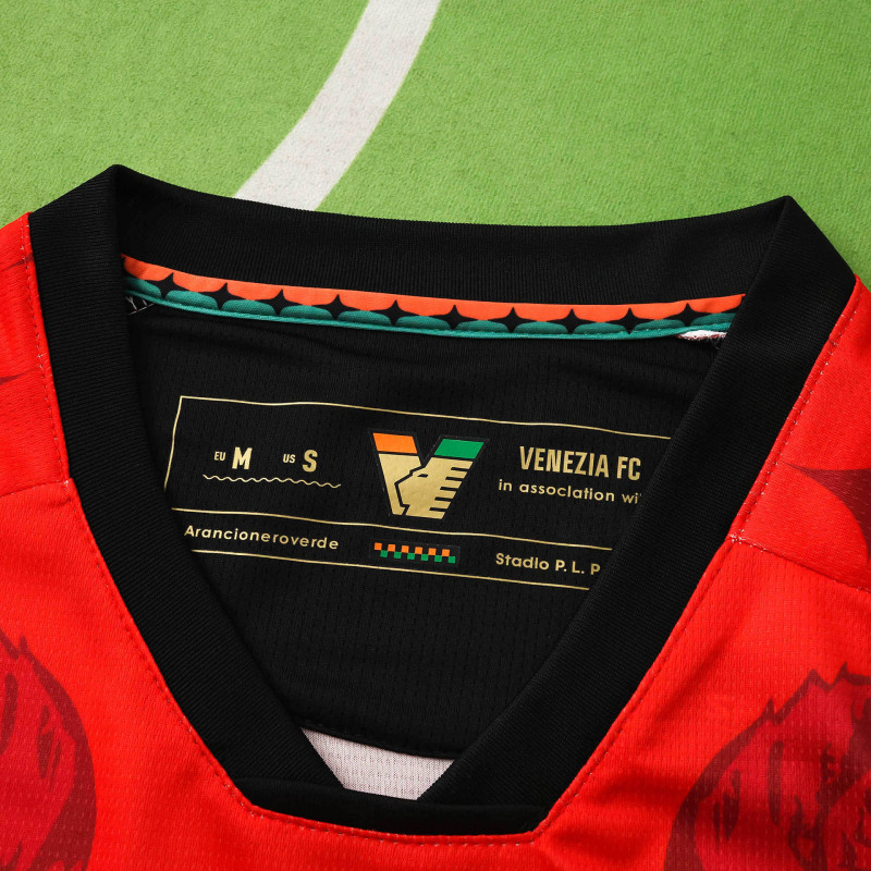 2526 season Venezia F.C. fifth Player version