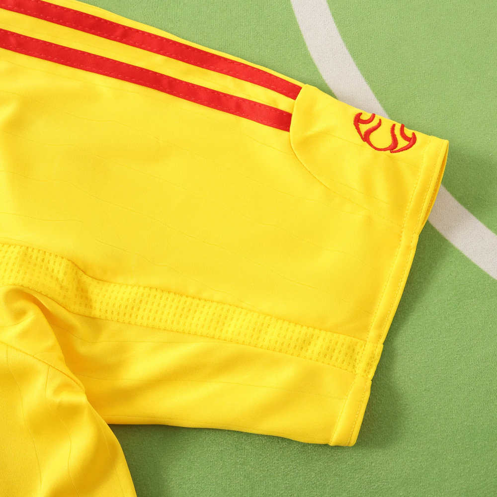 0607 season Liverpool F.C. Yellow Retro Fan version