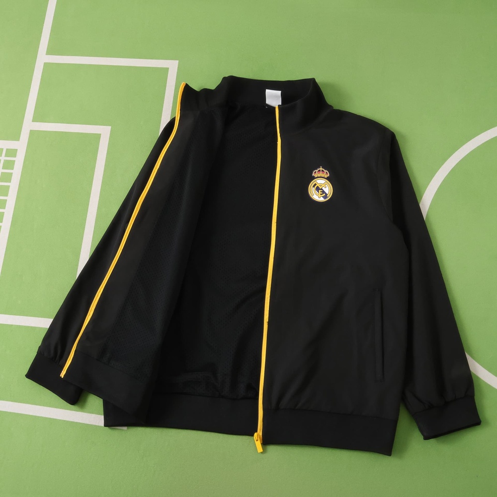 2526 season Real Madrid CF Marvel collaboration windbreaker