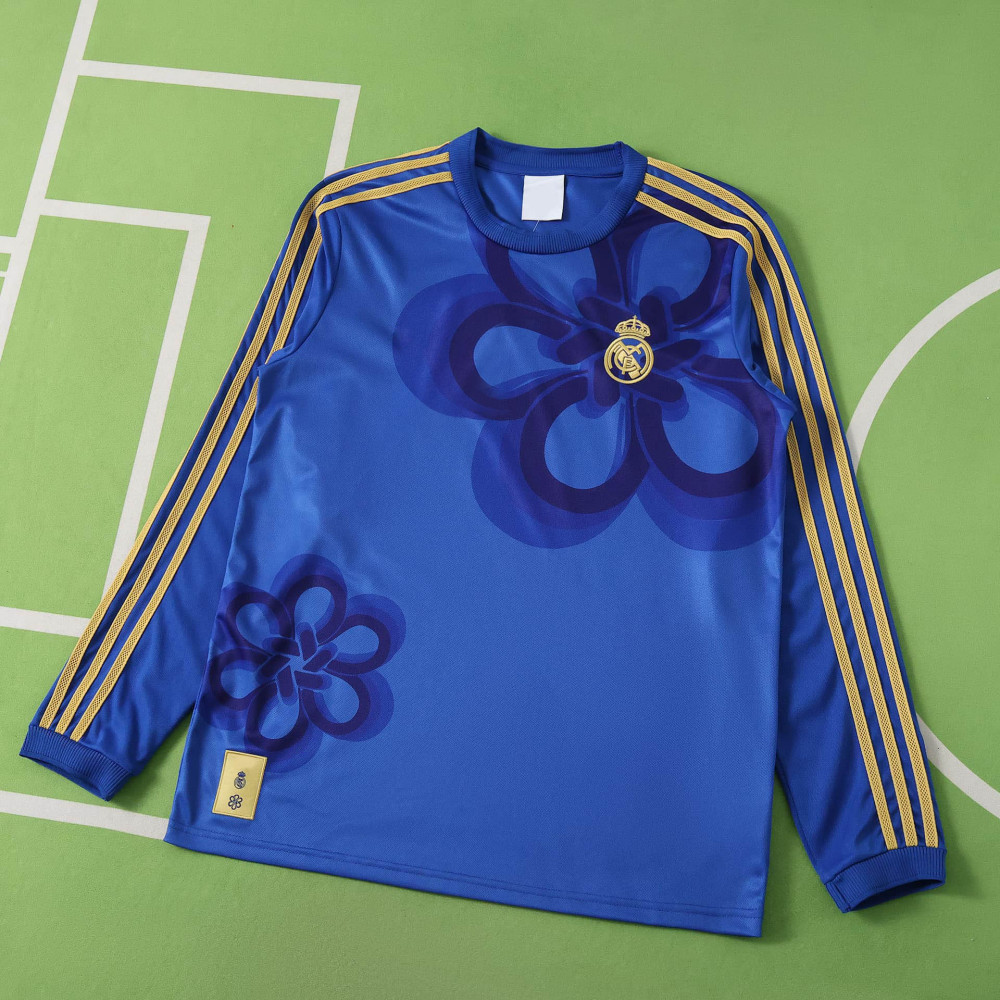 2526 season Real Madrid CF New Year Long sleeved Fan version