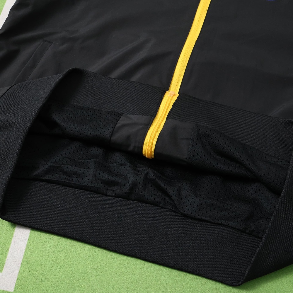 2526 season Real Madrid CF Marvel collaboration windbreaker