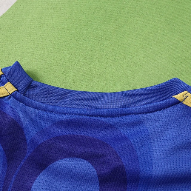 2526 season Real Madrid CF New Year Kids kit