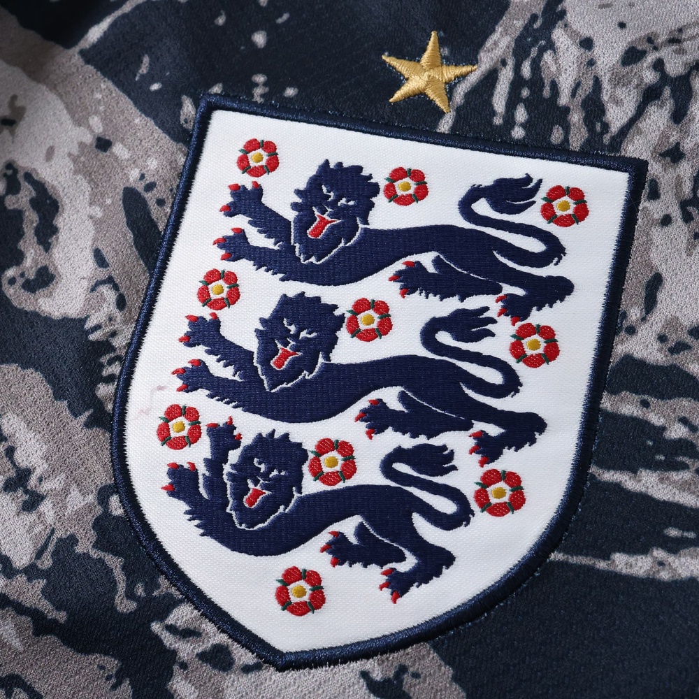 2026 FIFA World Cup England Training shirt Fan version