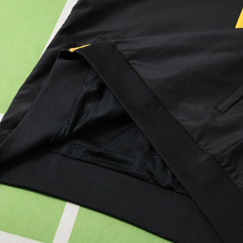 2526 season Real Madrid CF Marvel collaboration windbreaker