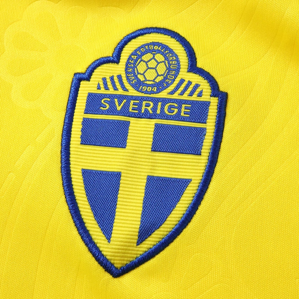 2026 season Sweden home Kids kit