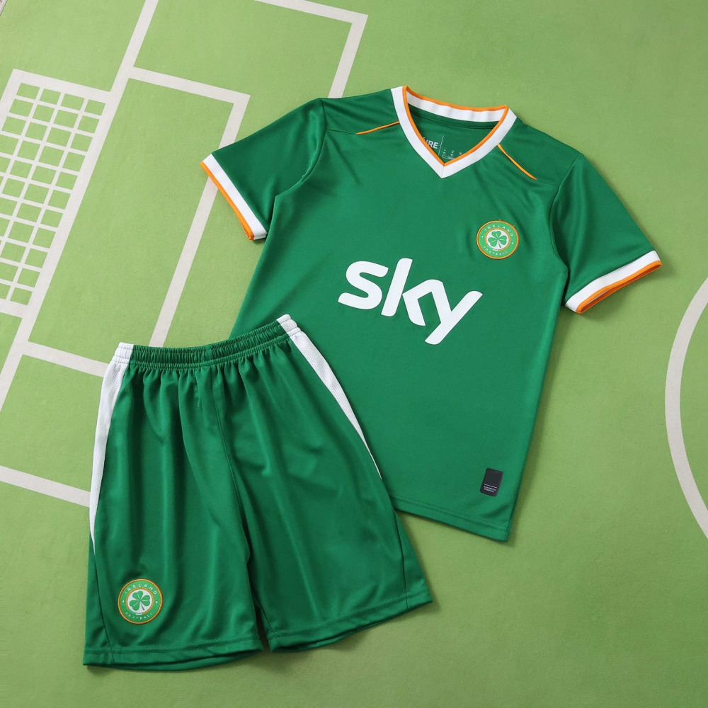 2627 season Ireland home Kids kit