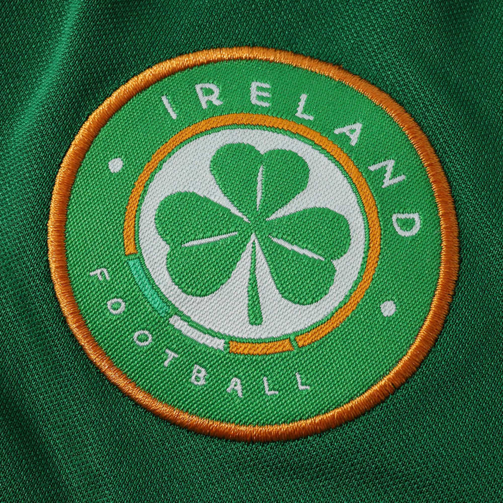 2627 season Ireland home Kids kit