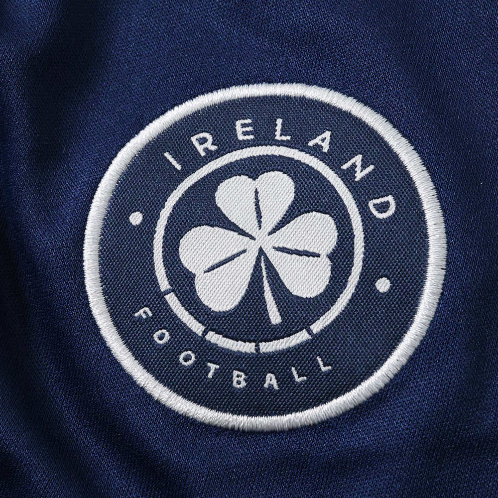 2627 season Ireland away Kids kit