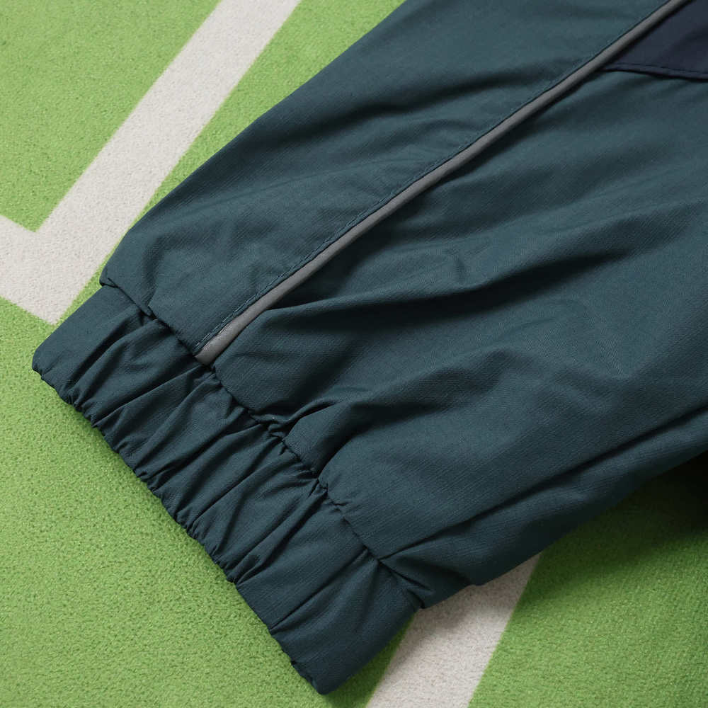 2526 season Sporting CP windbreaker